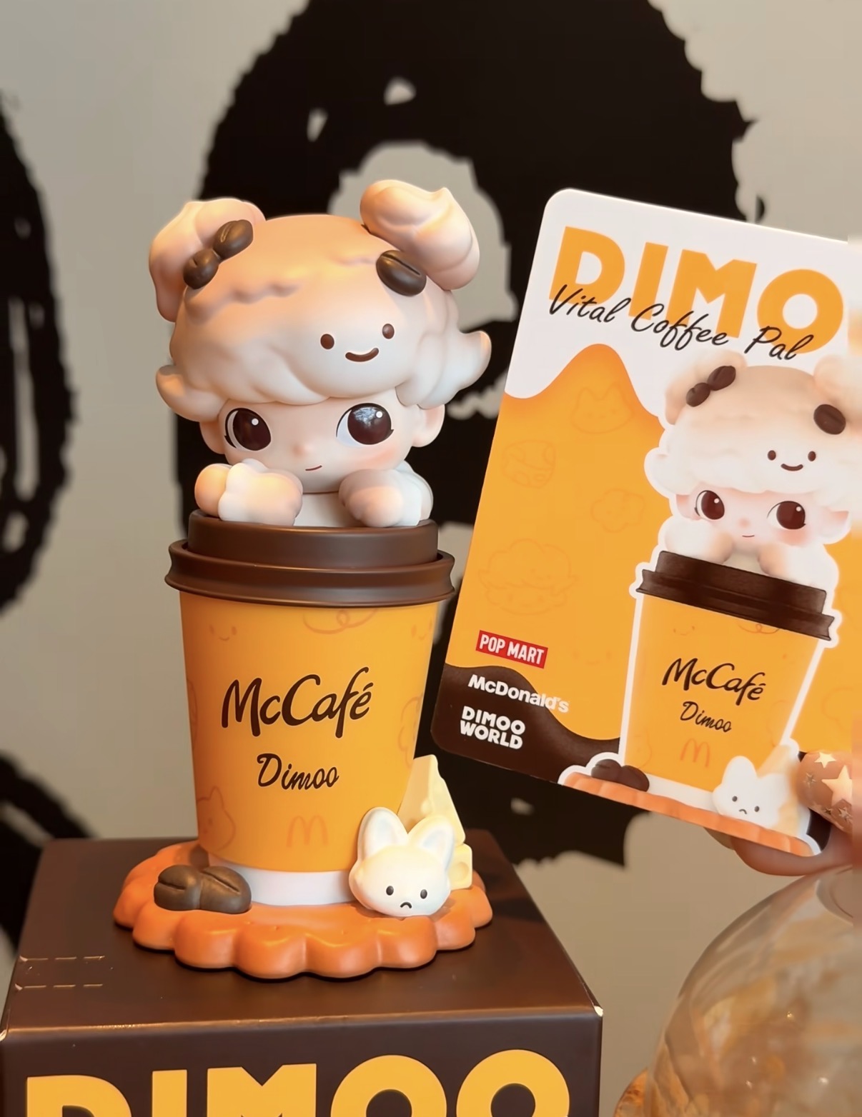 DIMOO x 麥當勞聯名公仔